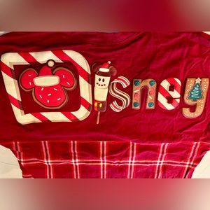 Disney Spirit Jersey. Christmas. Size XL. No damage.